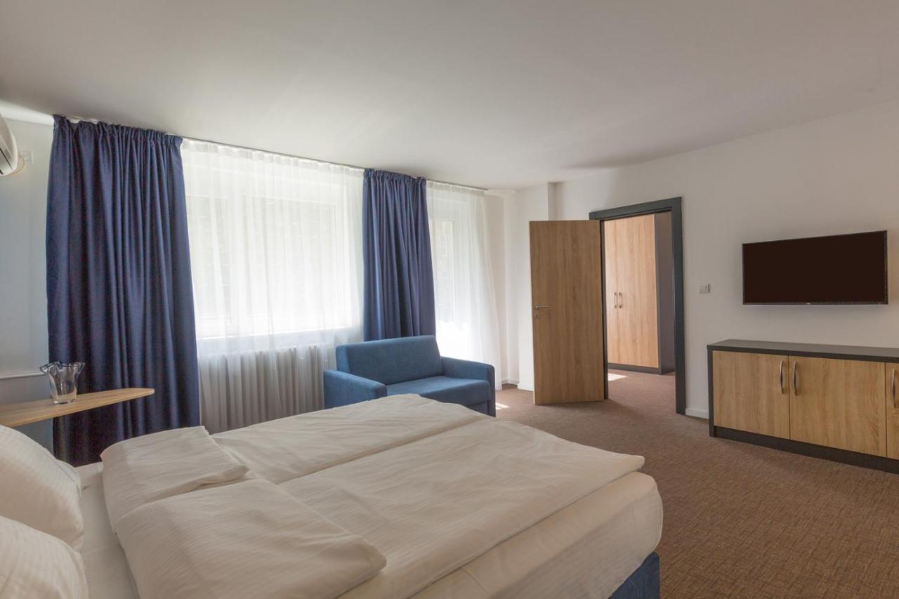 Premium Crown Suites Белград Экстерьер фото