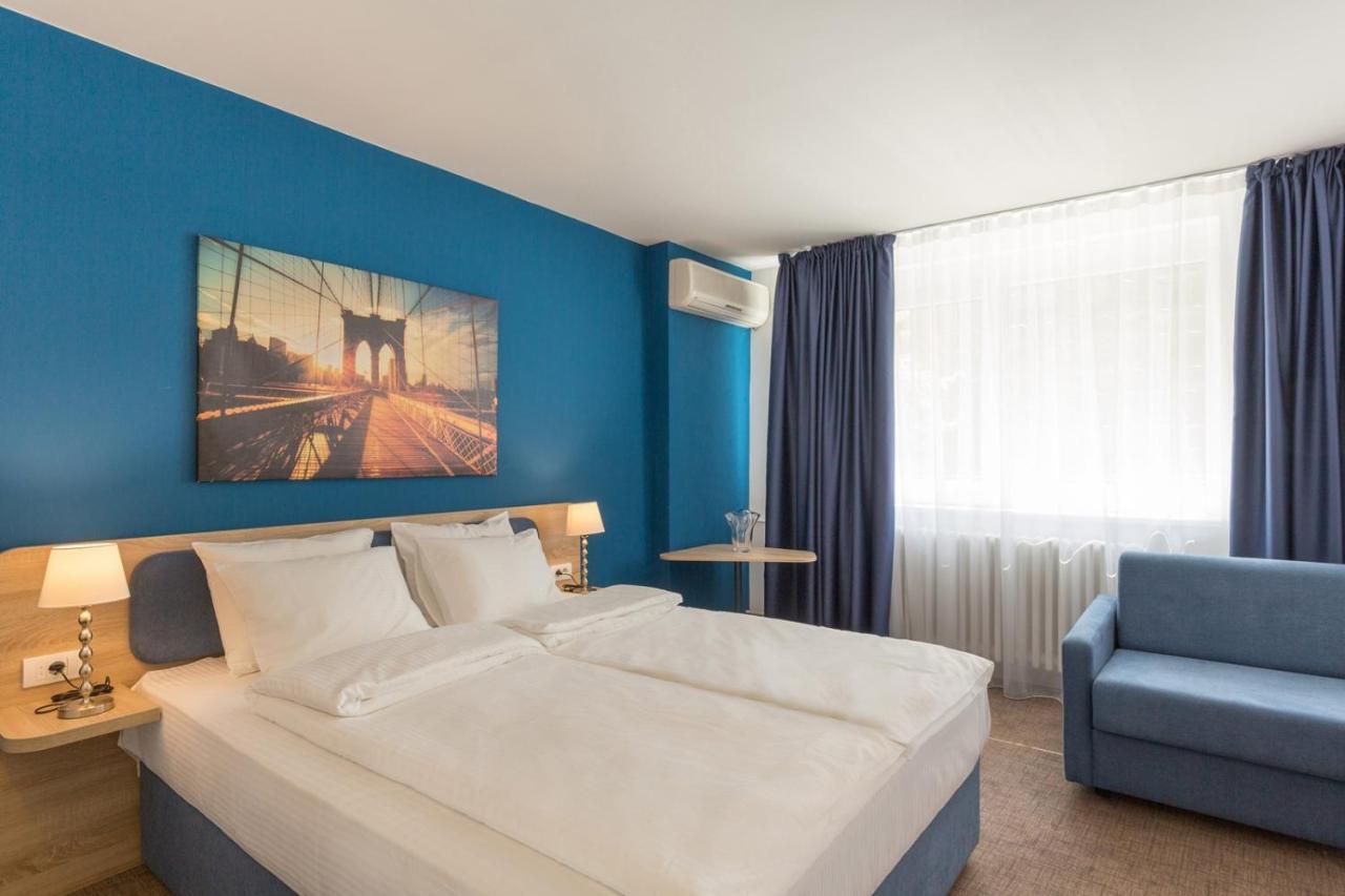 Premium Crown Suites Белград Экстерьер фото